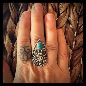 Turquoise silver ring